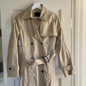 NWT Banana Republic Classic Trench Coat Light Beige Small